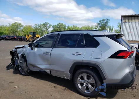 2024 Toyota Rav4 Xle из США, поврежденный, VIN 2T3RWRFV9RW250181